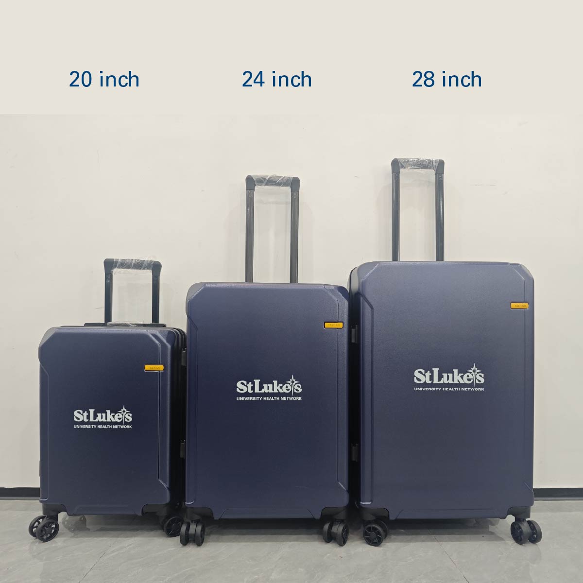 St Luke's Large 28" Hard-Sided Luggage