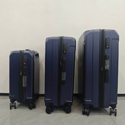 St Luke's Large 28" Hard-Sided Luggage